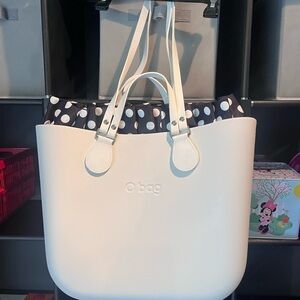 O Bag White Tote with Polka Dot Interior